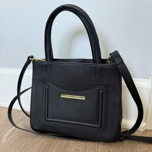 Steve Madden Black & Gold Crossbody Bag